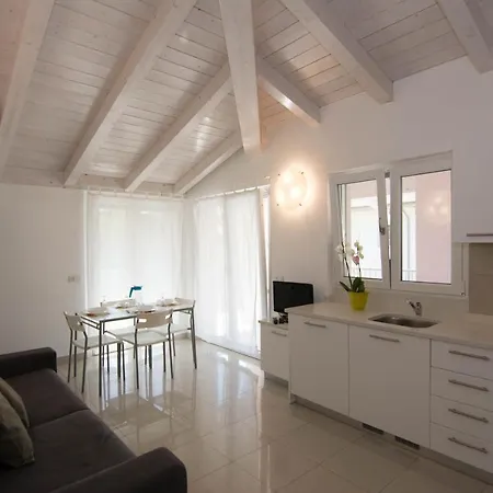 Appartamenti Laly Arco Exterior photo